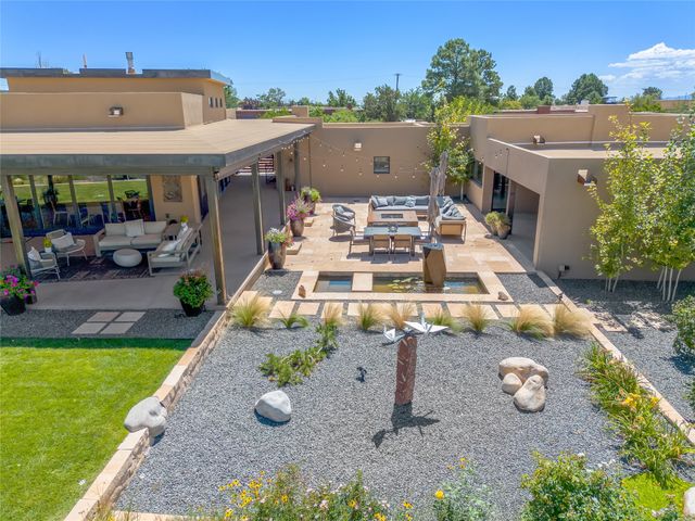 123 E Lupita Road, Santa Fe, NM 87505