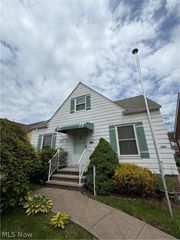 13912 Liberty Avenue, Cleveland, OH 44135