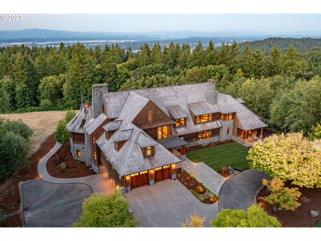 9838 Nw WIND RIDGE Dr, Portland, OR 97229
