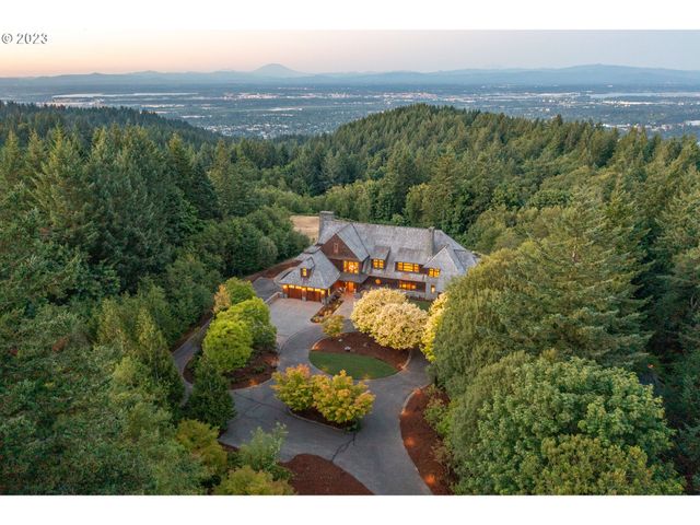 9838 Nw WIND RIDGE Dr, Portland, OR 97229
