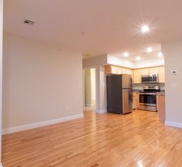 80 North Meadows Road 201, Medfield, MA 02052