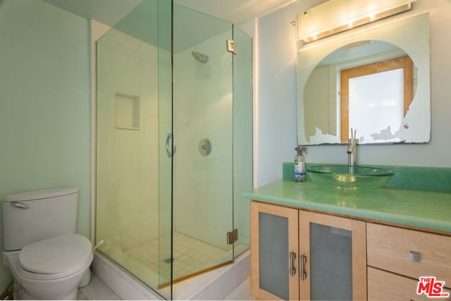 17366 W Sunset Boulevard 302, Pacific Palisades (los Angeles), CA 90272