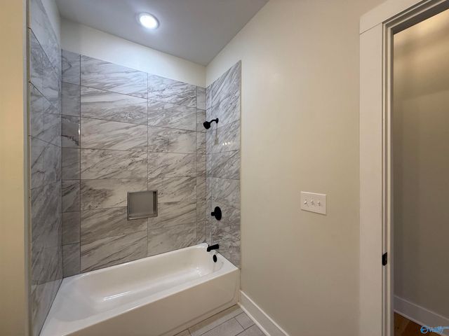 15 Swanee Drive, Albertville, AL 35950