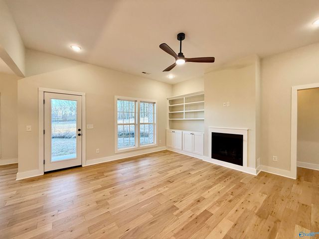 15 Swanee Drive, Albertville, AL 35950