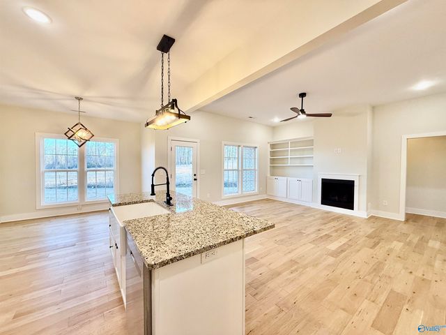 15 Swanee Drive, Albertville, AL 35950