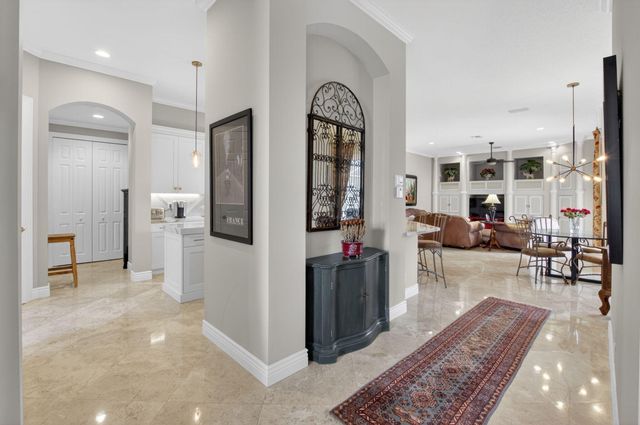 21166 Falls Ridge Way, Boca Raton, FL 33428