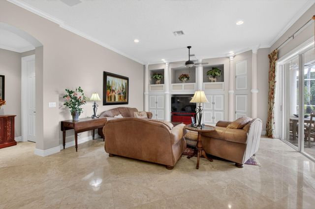 21166 Falls Ridge Way, Boca Raton, FL 33428