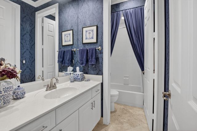 21166 Falls Ridge Way, Boca Raton, FL 33428
