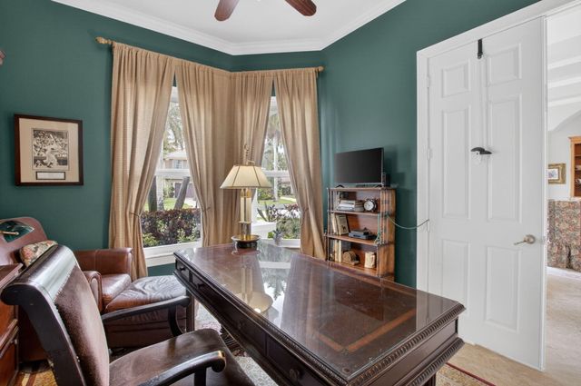 21166 Falls Ridge Way, Boca Raton, FL 33428