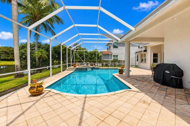 21166 Falls Ridge Way, Boca Raton, FL 33428