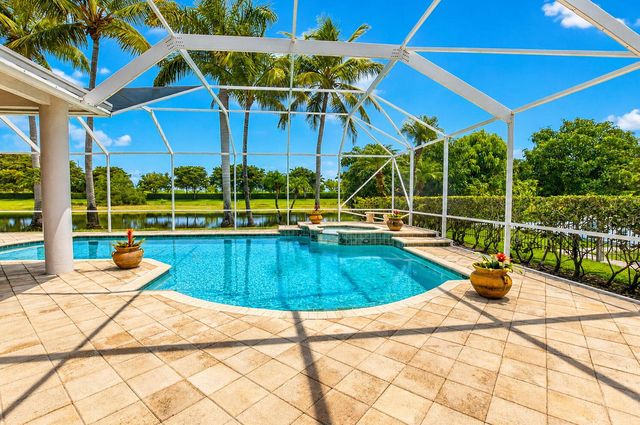 21166 Falls Ridge Way, Boca Raton, FL 33428