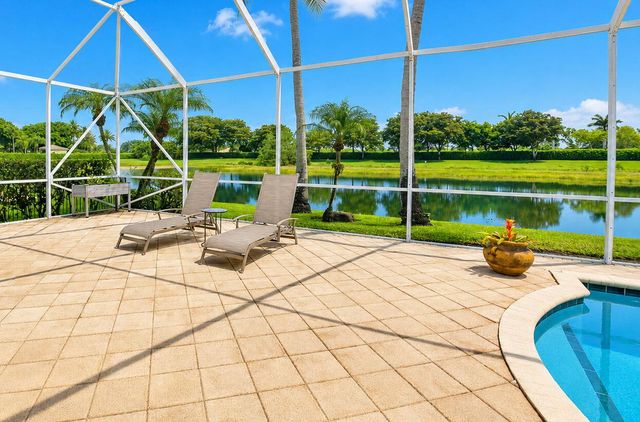 21166 Falls Ridge Way, Boca Raton, FL 33428