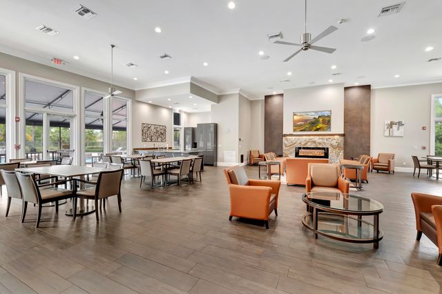 21166 Falls Ridge Way, Boca Raton, FL 33428