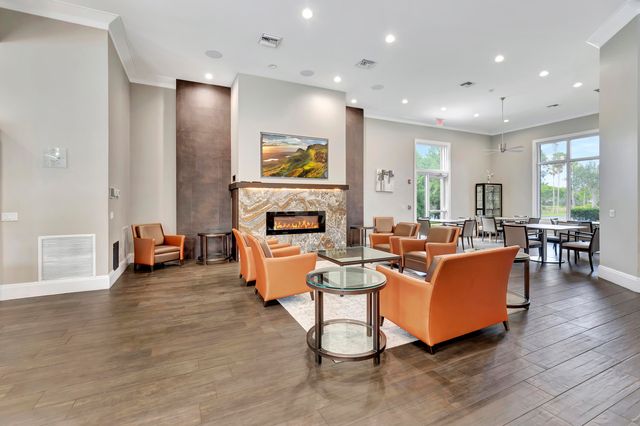 21166 Falls Ridge Way, Boca Raton, FL 33428