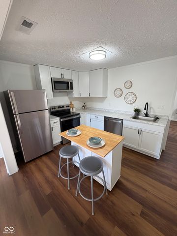 15430 State Road 32 E, Noblesville, IN 46060