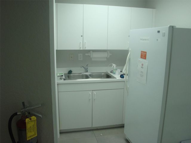 1881 E N. UNIVERSIT DR 100-101, Coral Springs, FL 33071
