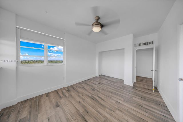 13155 Ixora Ct 1105, North Miami, FL 33181