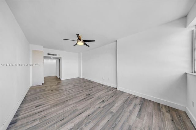 13155 Ixora Ct 1105, North Miami, FL 33181