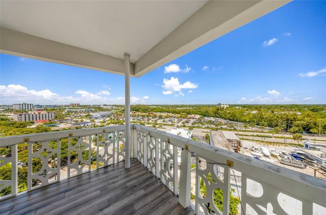 13155 Ixora Ct 1105, North Miami, FL 33181