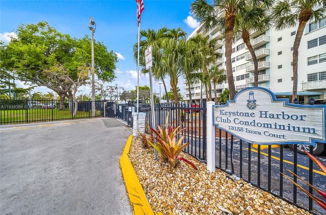 13155 Ixora Ct 1105, North Miami, FL 33181