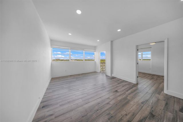 13155 Ixora Ct 1105, North Miami, FL 33181