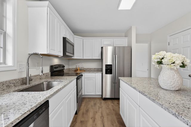 2988 Sandersville Road, Lexington, KY 40511