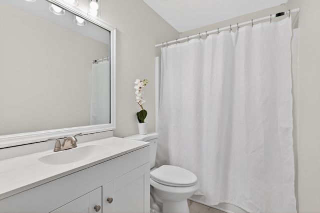 2988 Sandersville Road, Lexington, KY 40511