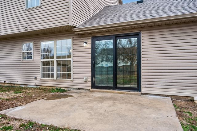 2988 Sandersville Road, Lexington, KY 40511