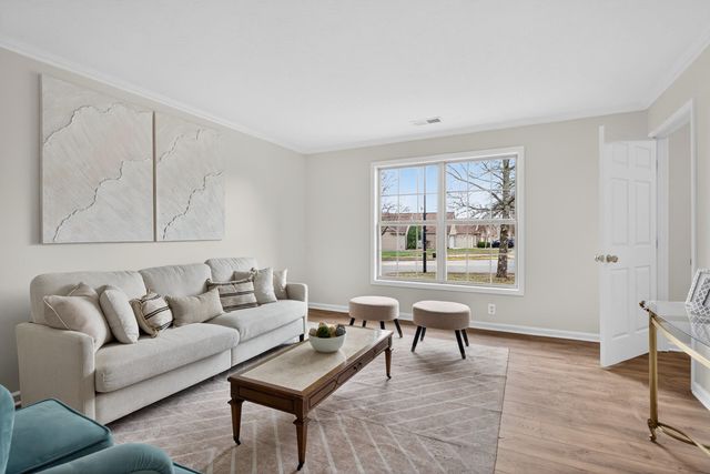 2988 Sandersville Road, Lexington, KY 40511