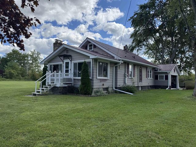 4745 Smiths Creek Road, Kimball, MI 48074