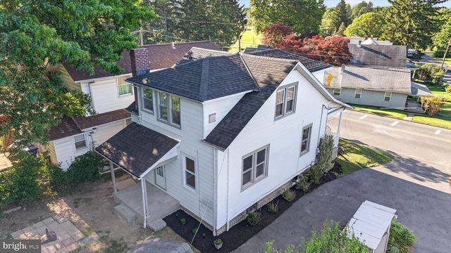3408 SCHOOLHOUSE LN, Harrisburg, PA 17109