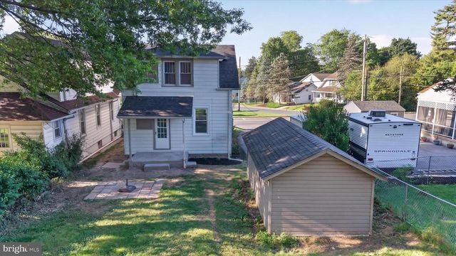 3408 SCHOOLHOUSE LN, Harrisburg, PA 17109
