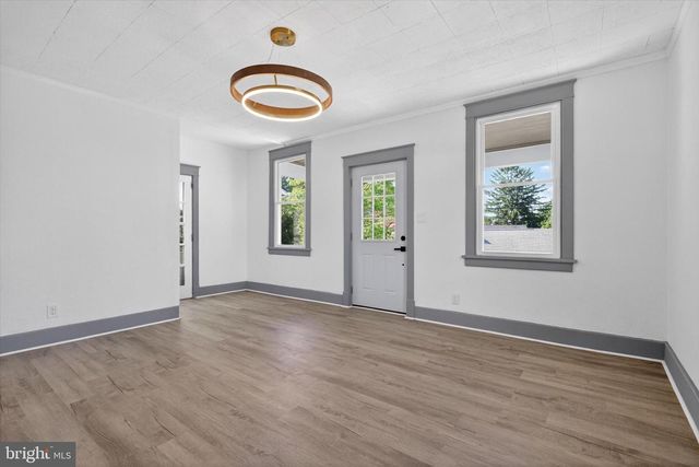 3408 SCHOOLHOUSE LN, Harrisburg, PA 17109