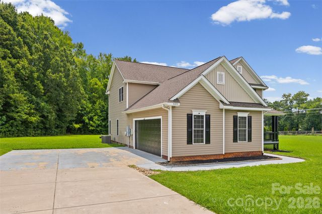 6211 Griffith Road, Monroe, NC 28112