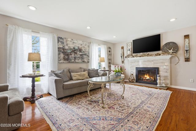 3 Claire Circle, Howell, NJ 07731