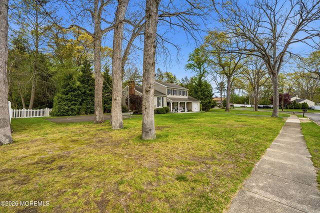 3 Claire Circle, Howell, NJ 07731