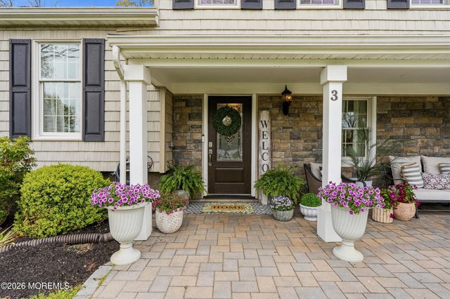 3 Claire Circle, Howell, NJ 07731