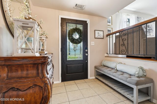 3 Claire Circle, Howell, NJ 07731