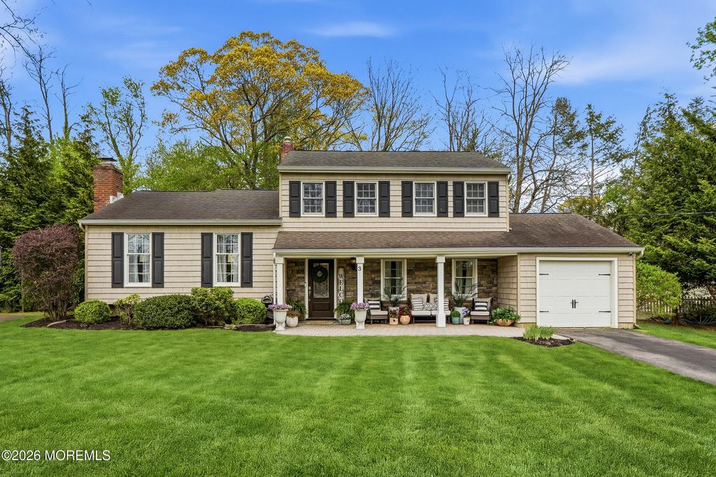 3 Claire Circle, Howell, NJ 07731