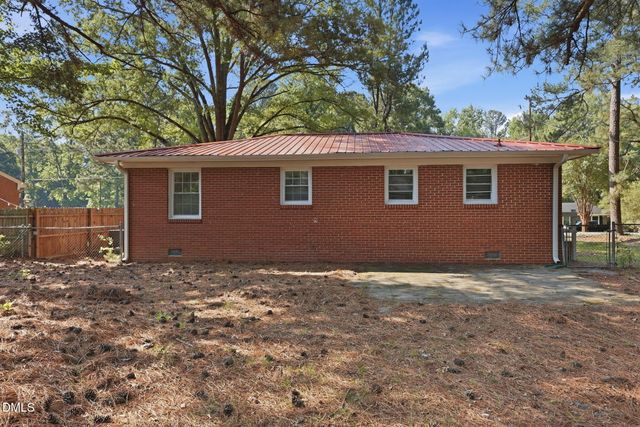 113 E Franklin Street, Zebulon, NC 27597
