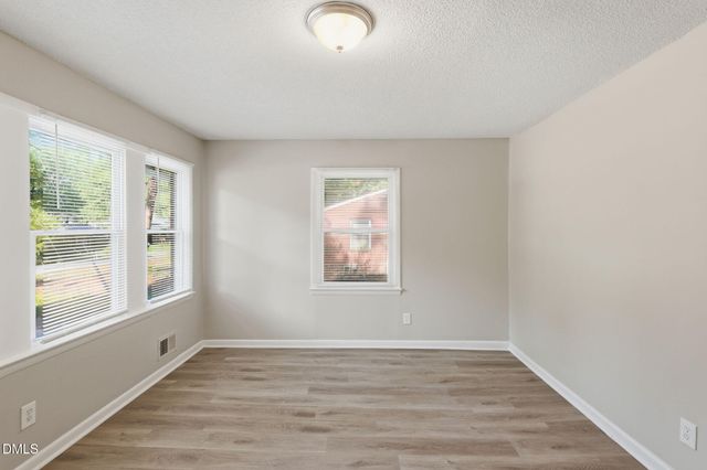113 E Franklin Street, Zebulon, NC 27597