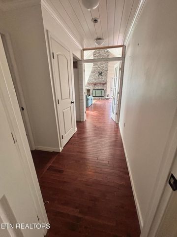 230 Windcrest Lane, Harriman, TN 37748