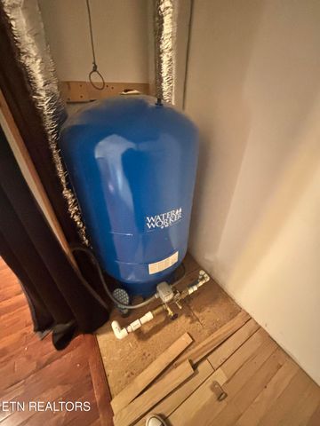 230 Windcrest Lane, Harriman, TN 37748