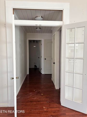 230 Windcrest Lane, Harriman, TN 37748