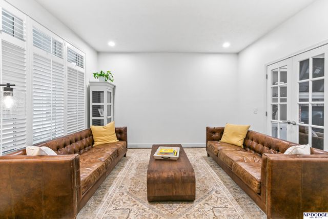 15952 Bauman Avenue, Omaha, NE 68116