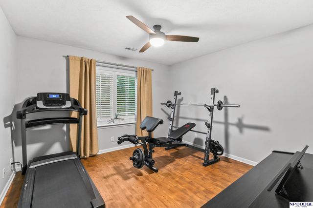 15952 Bauman Avenue, Omaha, NE 68116