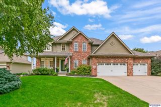 15952 Bauman Avenue, Omaha, NE 68116