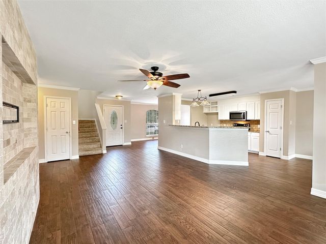 1631 Sunshine Peak, New Braunfels, TX 78130