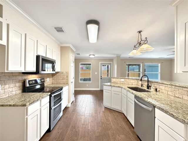 1631 Sunshine Peak, New Braunfels, TX 78130