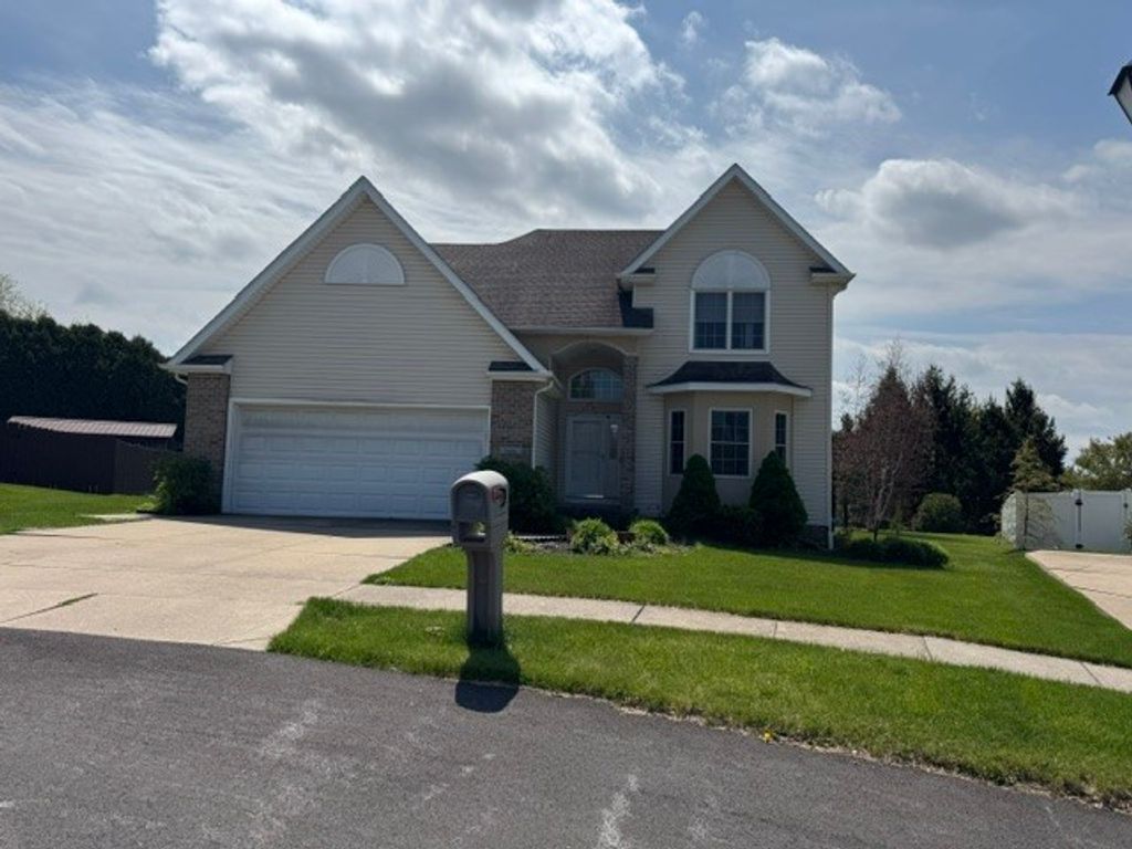 5202 ADRIENNE Court, Erie, PA 16506